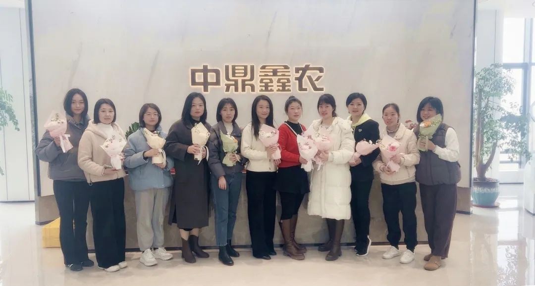 寵愛女神節(jié)，鼎鑫集團送出花海與甜蜜驚喜！